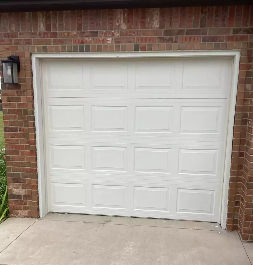 Garage Door Repair in Lindsay, OK